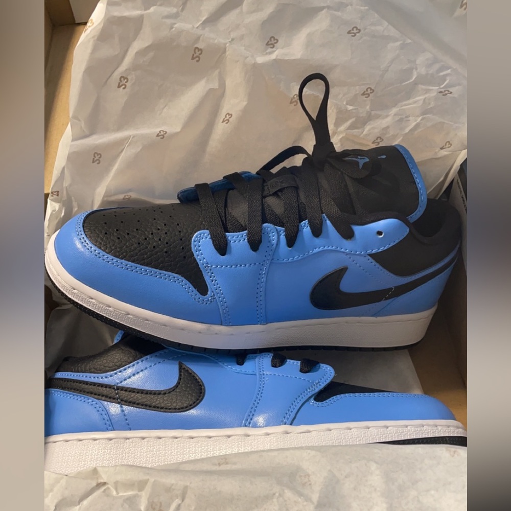 Air Jordan 1 low